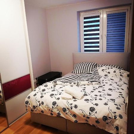 Apartament Luxbibi Apartment Rzeszow Ngoại thất bức ảnh