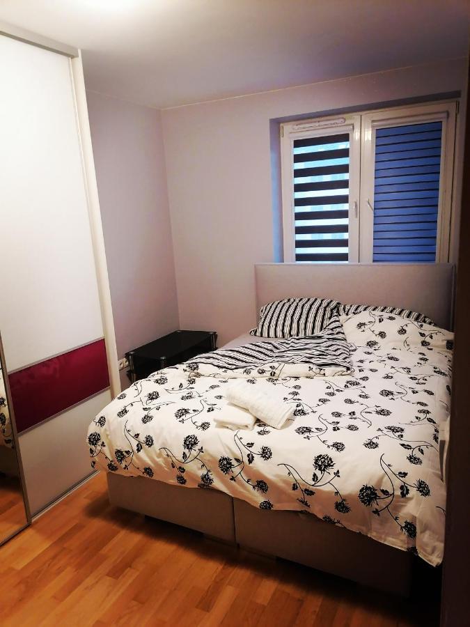 Apartament Luxbibi Apartment Rzeszow Ngoại thất bức ảnh